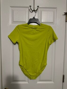 SKIMS Fits Everybody T-Shirt Bodysuit